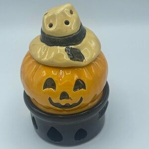 Charming Halloween Pumpkin with Hat Wax Warmer